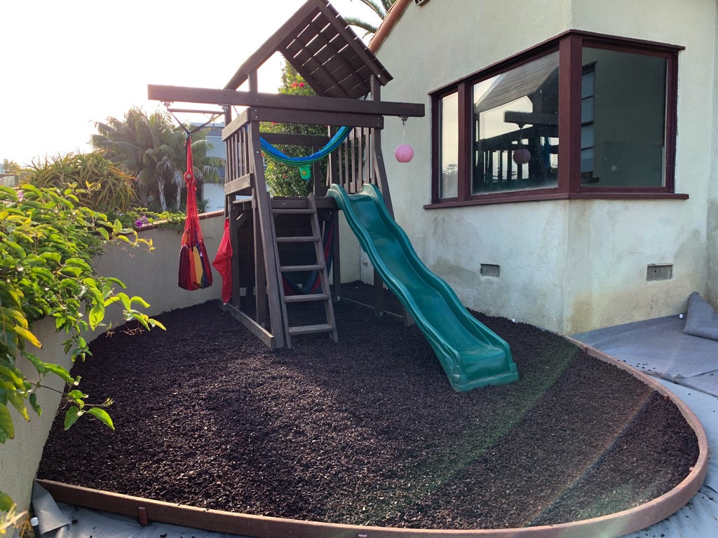 Broward County Safety Surfacing-Bonded Rubber Mulch