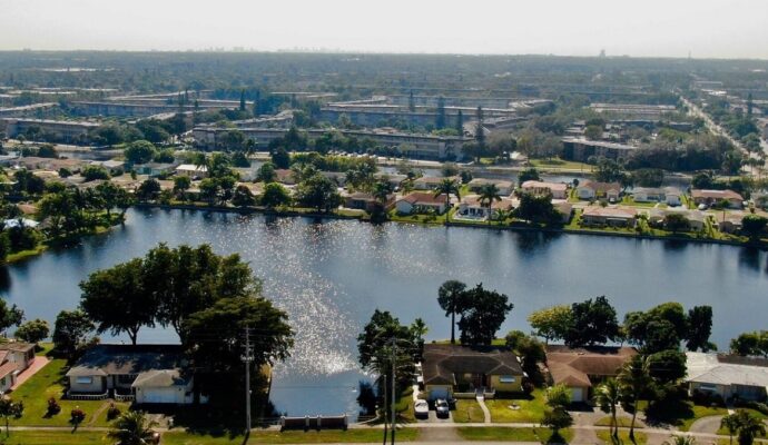 Lauderdale Lakes FL-Broward County Safety Surfacing Lauderdale Lakes FL-Broward County Safety Surfacing